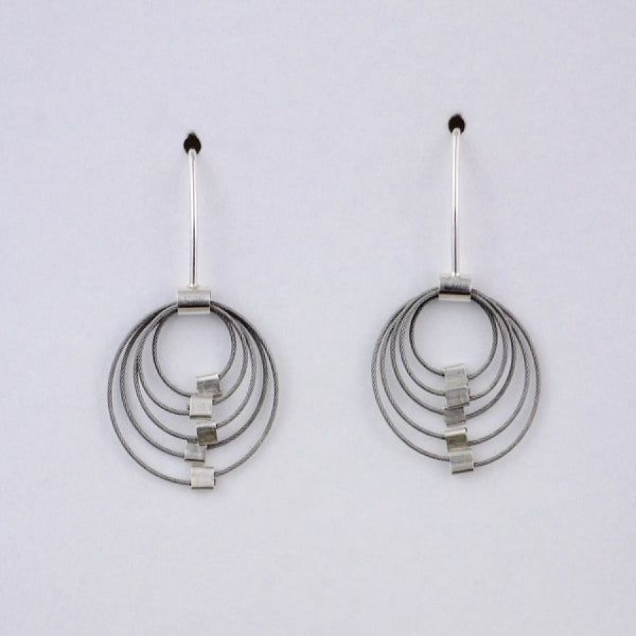 Jewelry Meghan Patrice Riley | Mini Grad Circle Hooks, Steel/Silver